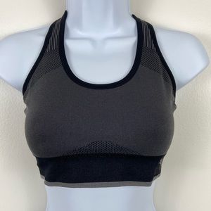 ✨3/$25✨ Puma Gray Athletic Sports Bra - M